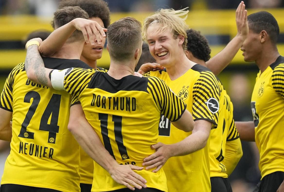 关于莎拉波娃巅峰对决，库里与70激战湖人分钟，比分优势明显胜负难料！的信息