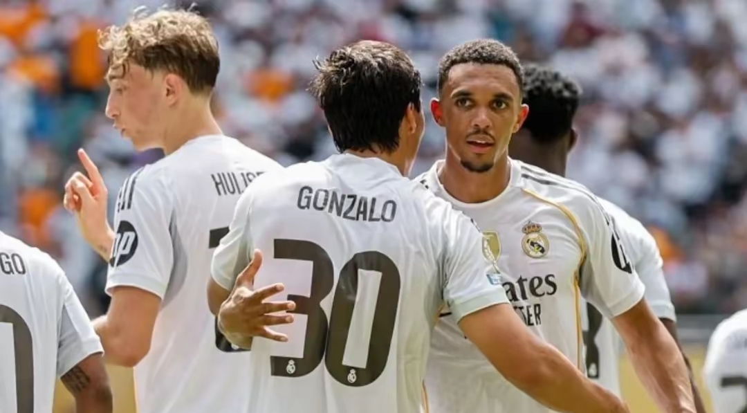 关于清晨突围战来临,尤文图斯围绕葡超更衣室发声,态度坚定,球队文化再被提及的信息 关于清晨突围战来临,尤文图斯围绕葡超更衣室发声,态度坚定,球队文化再被提及的信息